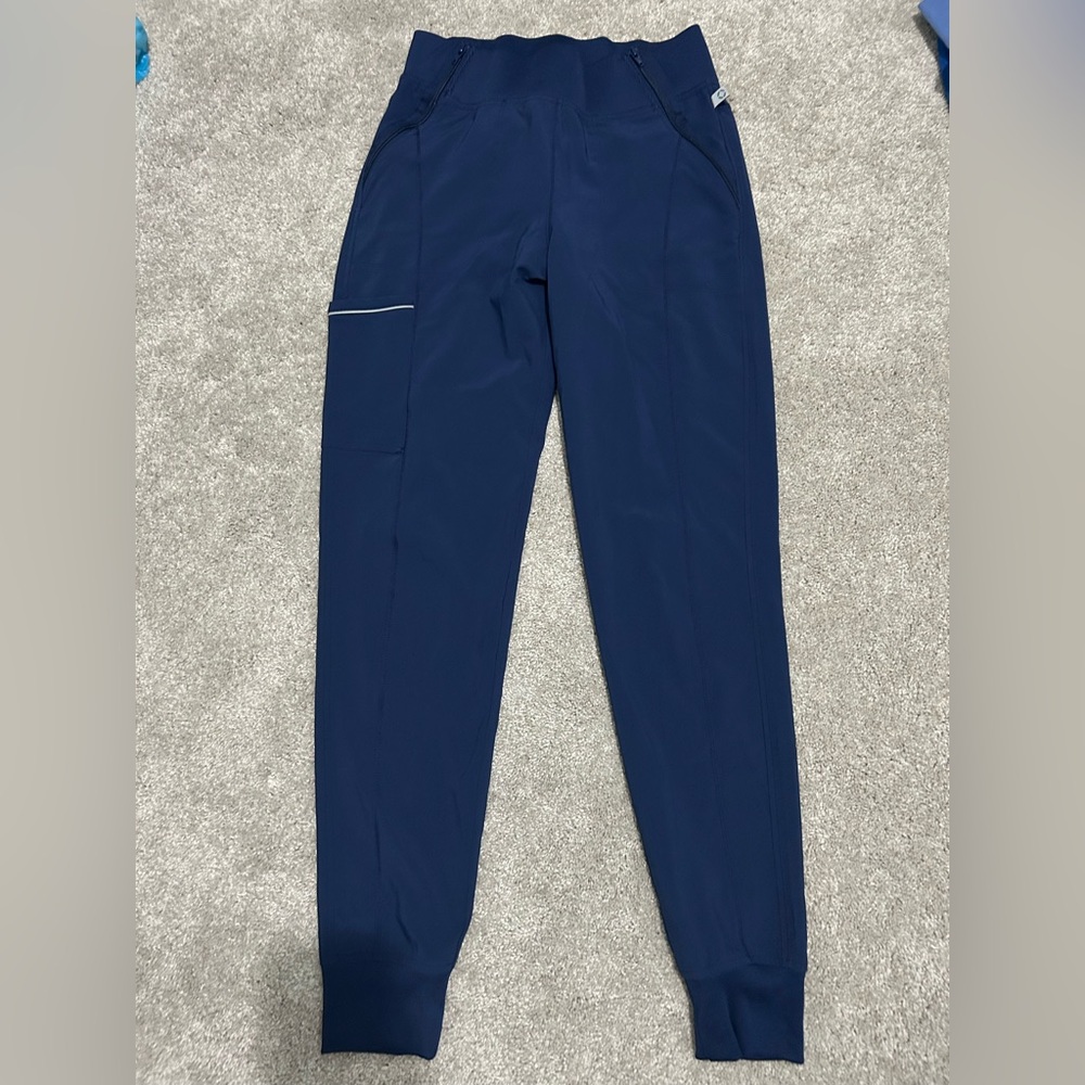 Navy small tall Cherokee infinity scrub pants
